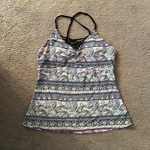 Bathing suit top tankini